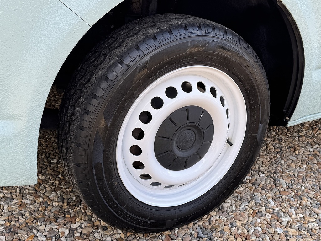 Volkswagen Transporter 2L Startline Silver #30