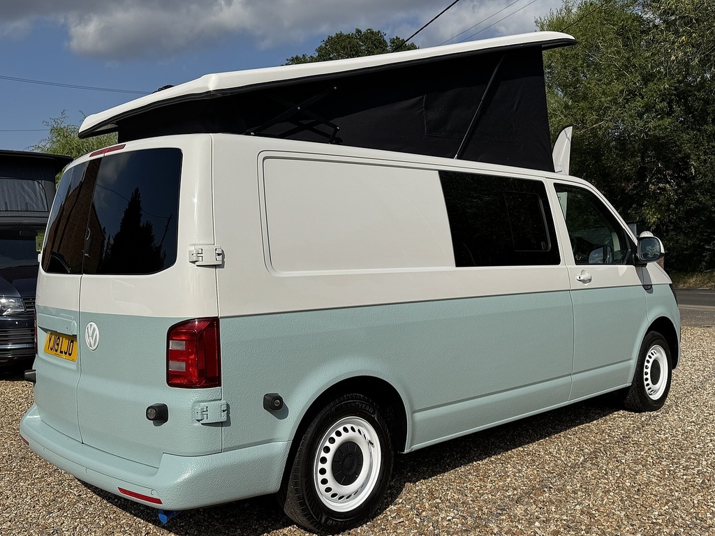 Volkswagen Transporter 2L Startline Silver #11