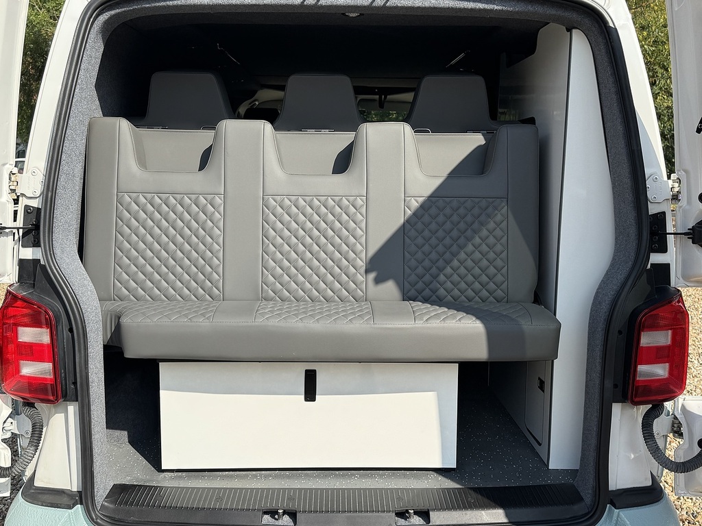 Volkswagen Transporter 2L Startline Silver #13