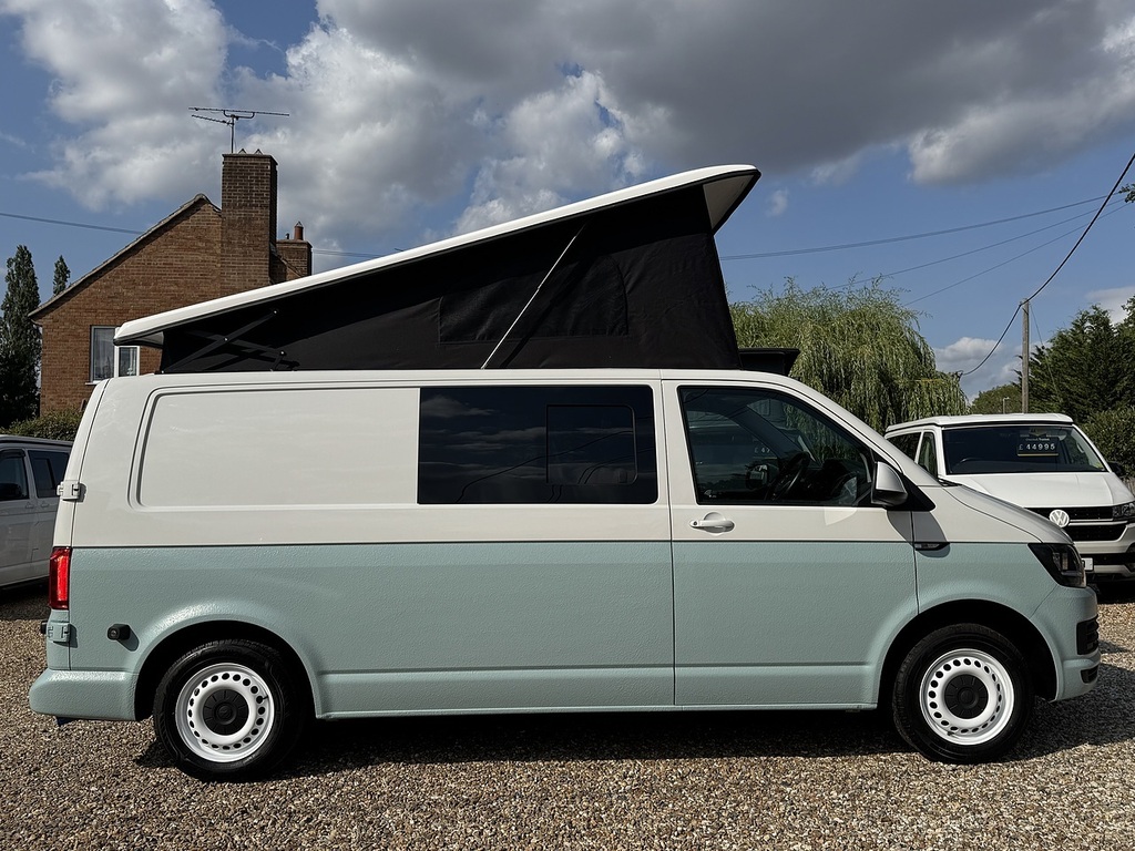 Volkswagen Transporter T6 T30 102 Lwb Blue #4