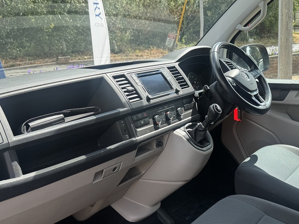 Volkswagen Transporter T30 Trendline Bluemotion Tech L1h1 White #8