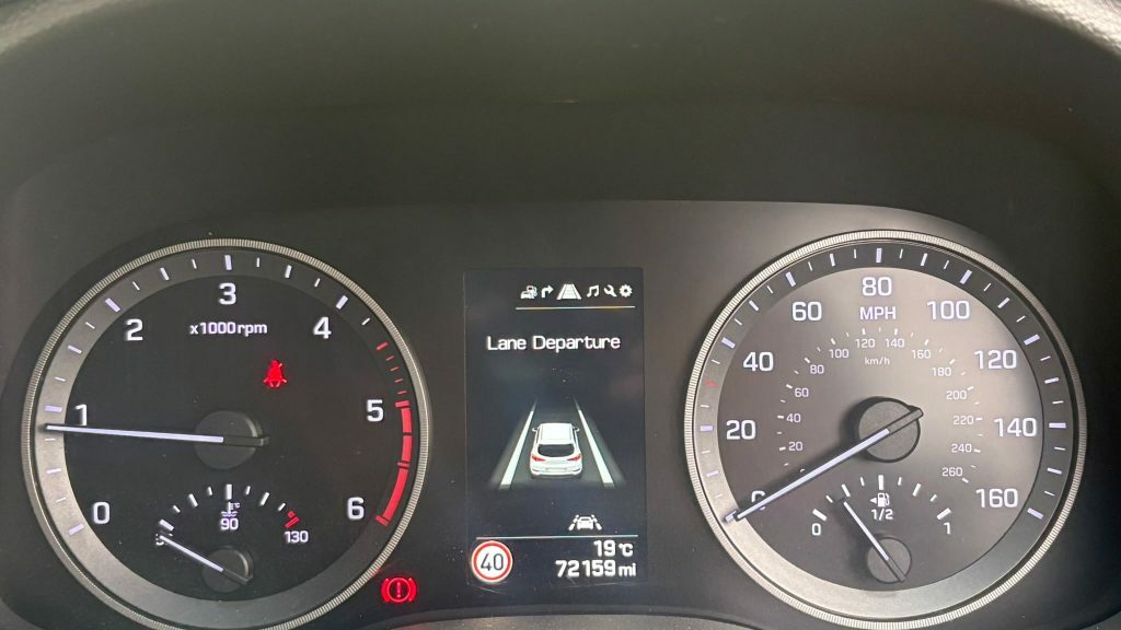 Hyundai Tucson 1.7 Crdi Blue Drive Premium Suv Black #6
