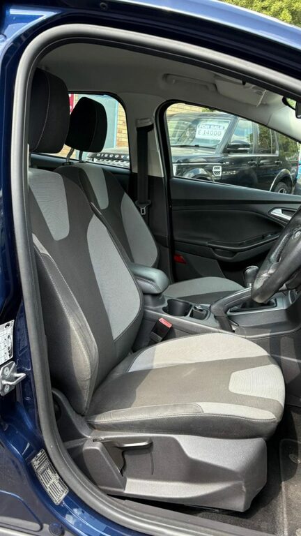 Ford Focus Hatchback 1.6 Tdci Dpf Zetec S 201160 Black #12