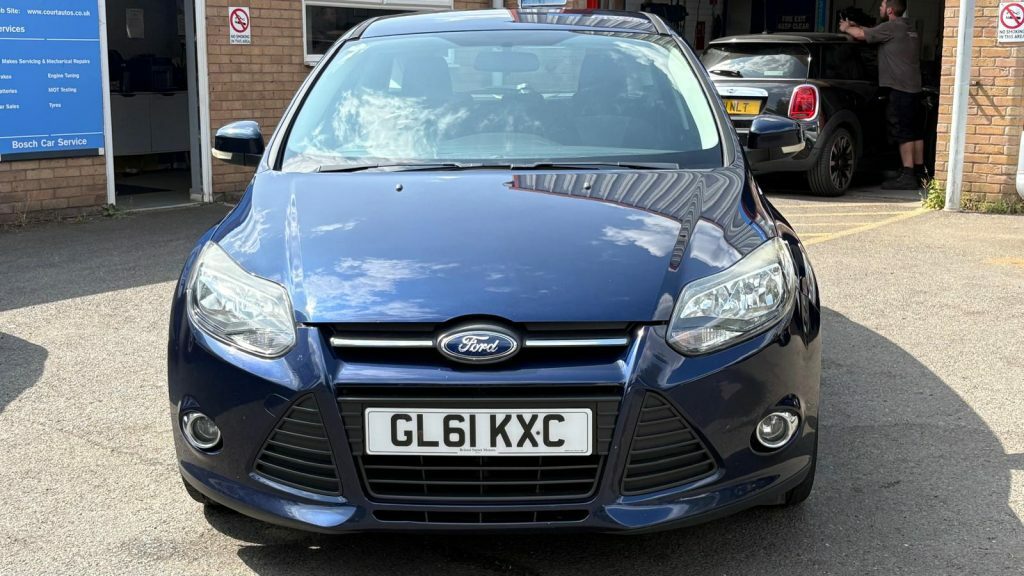 Ford Focus Hatchback 1.6 Tdci Dpf Zetec S 201160 Black #1