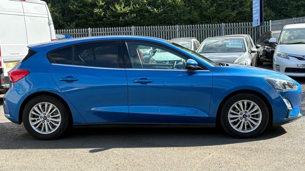 Ford Focus 1.0 Ecoboost 125 Titanium  #3