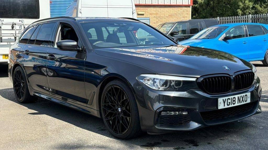 BMW 5 Series 520I Se Black #13