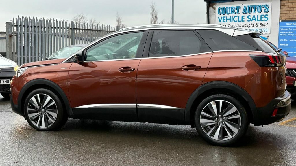 Peugeot 3008 1.5 Bluehdi Gt Line Premium #5