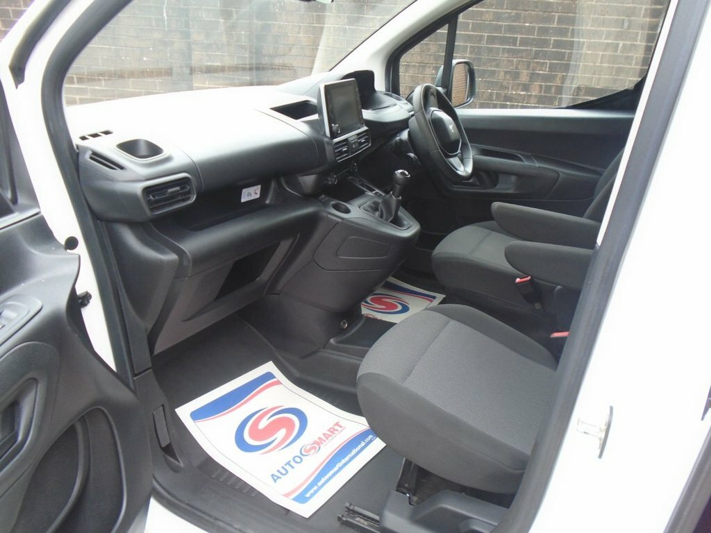 Peugeot Partner 1.5 Bluehdi Asphalt Premium L2 129 Bhp Grey #20