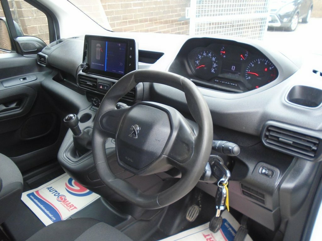 Peugeot Partner 1.5 Bluehdi Asphalt Premium L2 129 Bhp Grey #19