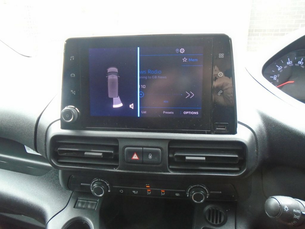 Peugeot Partner 1.5 Bluehdi Asphalt Premium L2 129 Bhp Grey #16