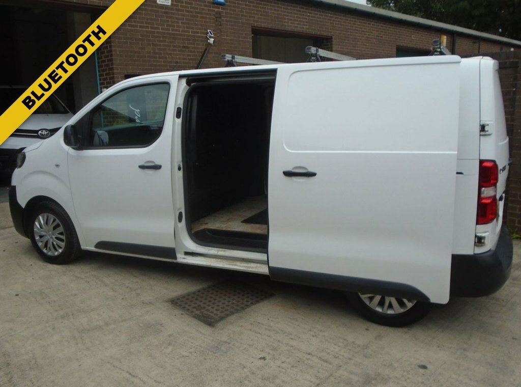 Peugeot Expert 1.6L S 6Dr White #4