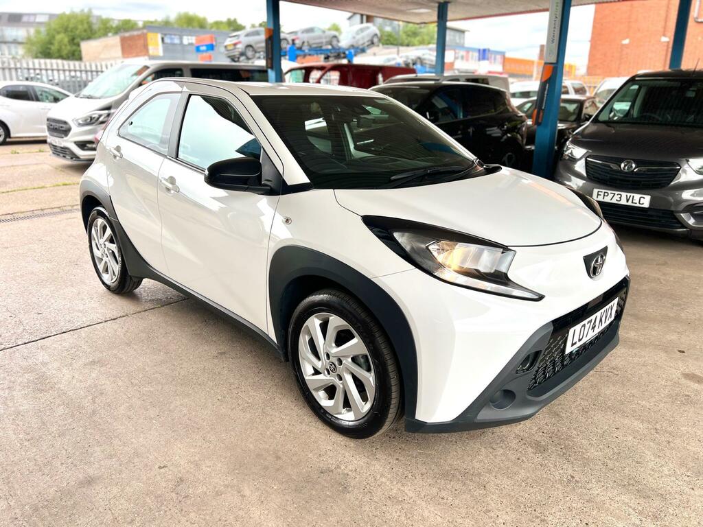 Toyota Aygo X 1.0 Vvt-i Pure X-shift Euro 6 Ss White