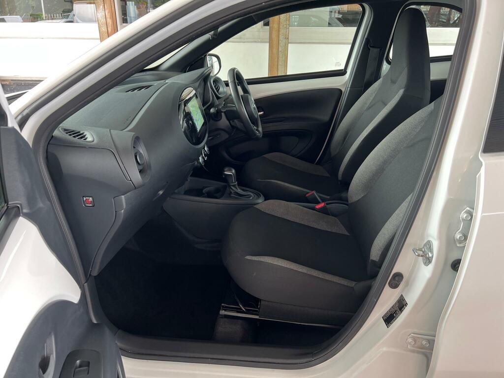 Toyota Aygo X 1.0 Vvt-i Pure X-shift Euro 6 Ss White #5
