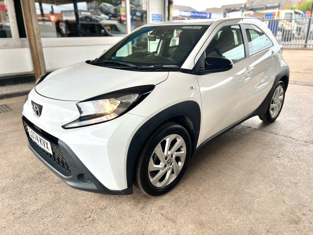 Toyota Aygo X 1.0 Vvt-i Pure X-shift Euro 6 Ss White #3