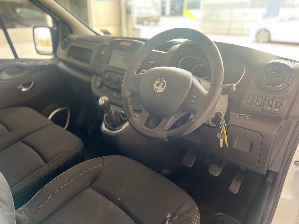 Vauxhall Vivaro 1.6 Cdti 2900 Biturbo Ecotec Sportive L2 H1 Euro 6 White #4
