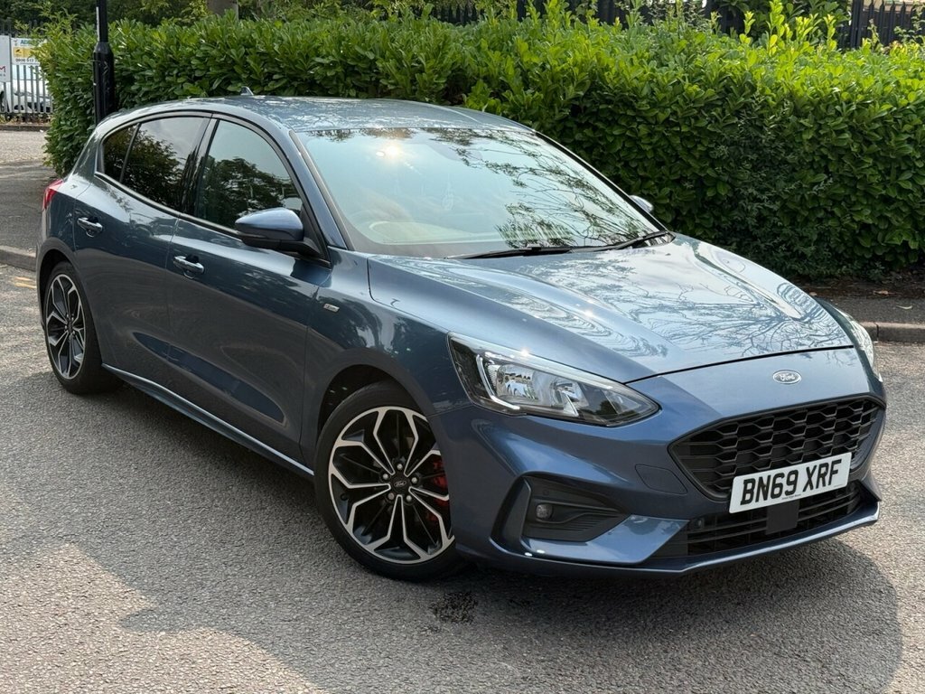 Ford Focus 1.5L St-line X Blue