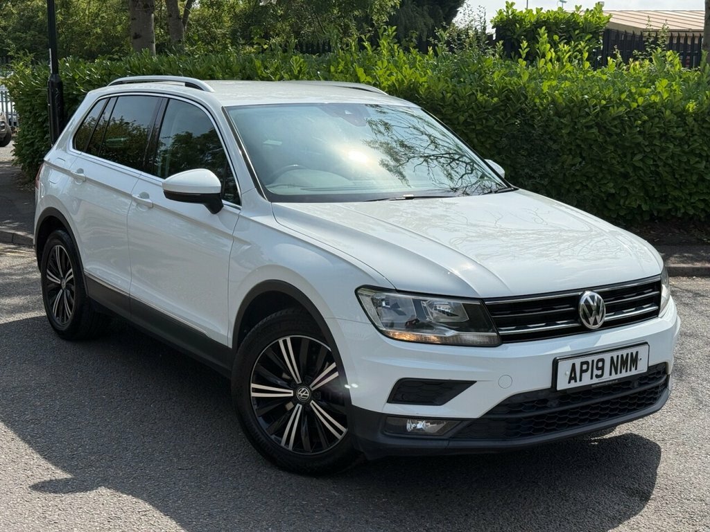 Volkswagen Tiguan 2L Se Navigation AP19NMM White