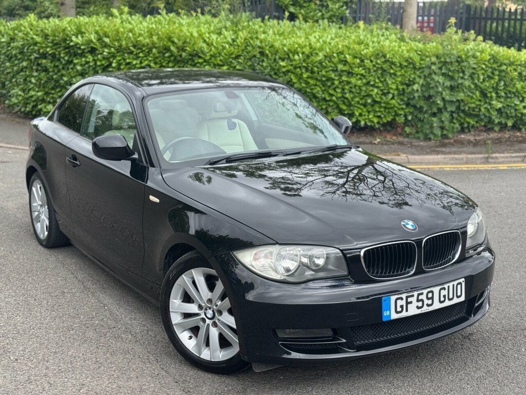 BMW 1 Series 2L Sport Black