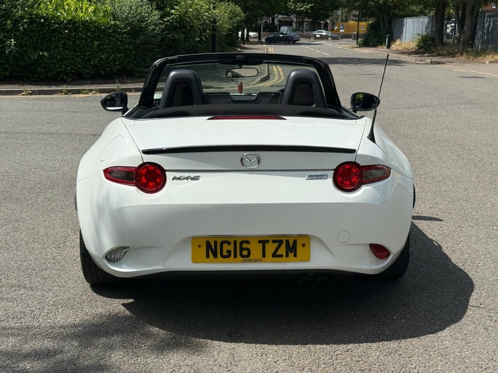 Mazda MX-5 1.5L Se White #6