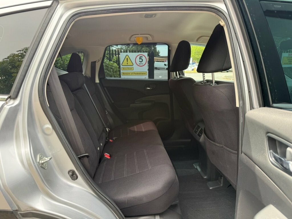 Honda Cr-V Cr-v 1.6 I-dtec Se Suv 120 Ps White #32