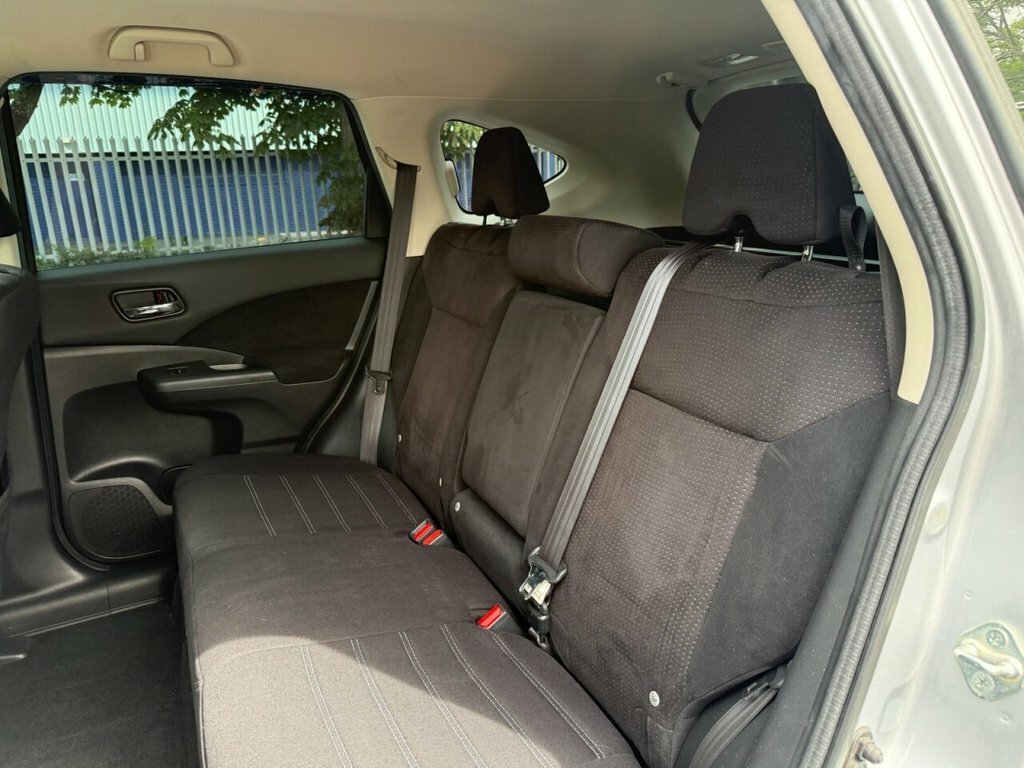 Honda Cr-V Cr-v 1.6 I-dtec Se Suv 120 Ps White #30