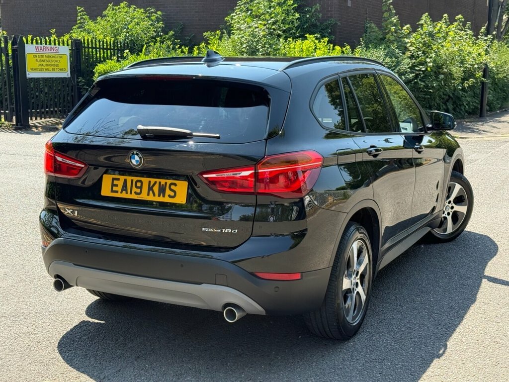 BMW X1 2L Se Black #6