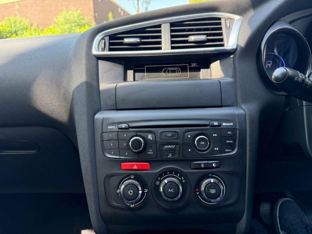 Citroen C4 1.6 E Black #17