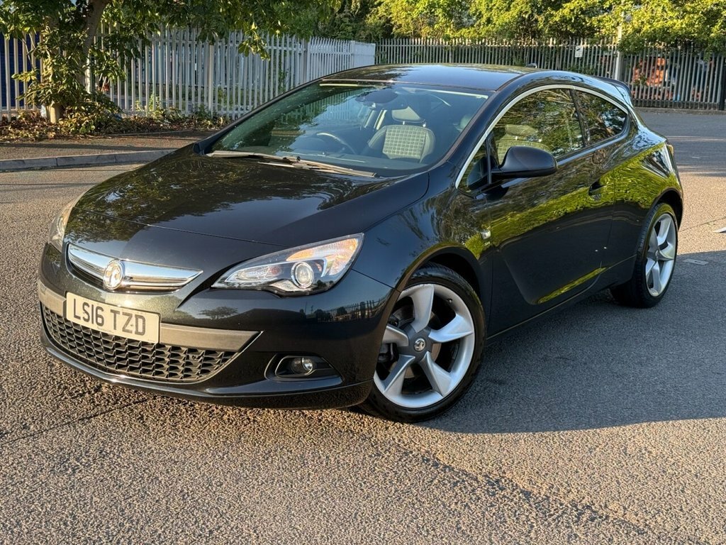Vauxhall Astra GTC 1.4L Sri Black #2