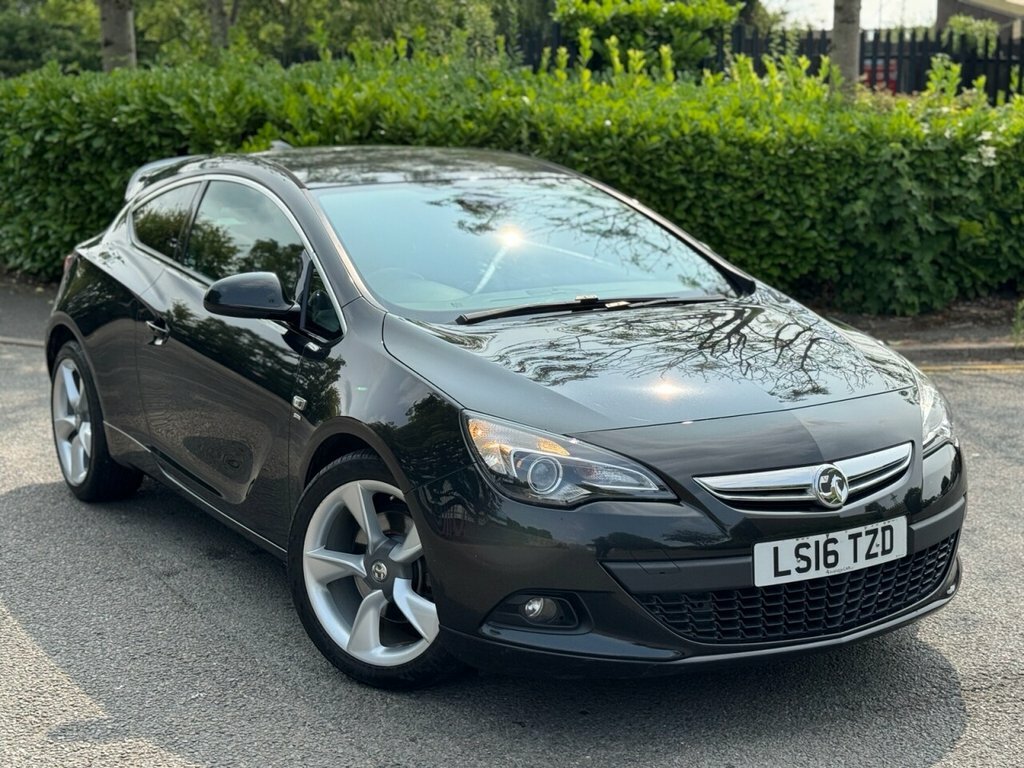 Vauxhall Astra GTC 1.4L Sri Black