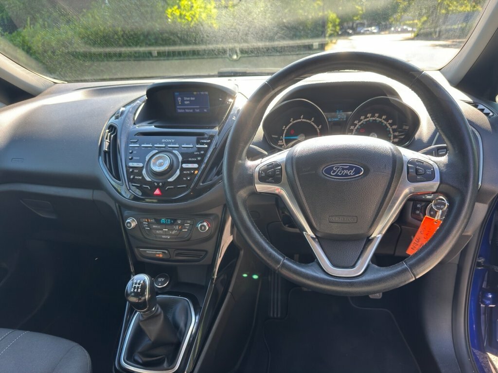 Ford B-Max B-max Titanium Navigator Black #11