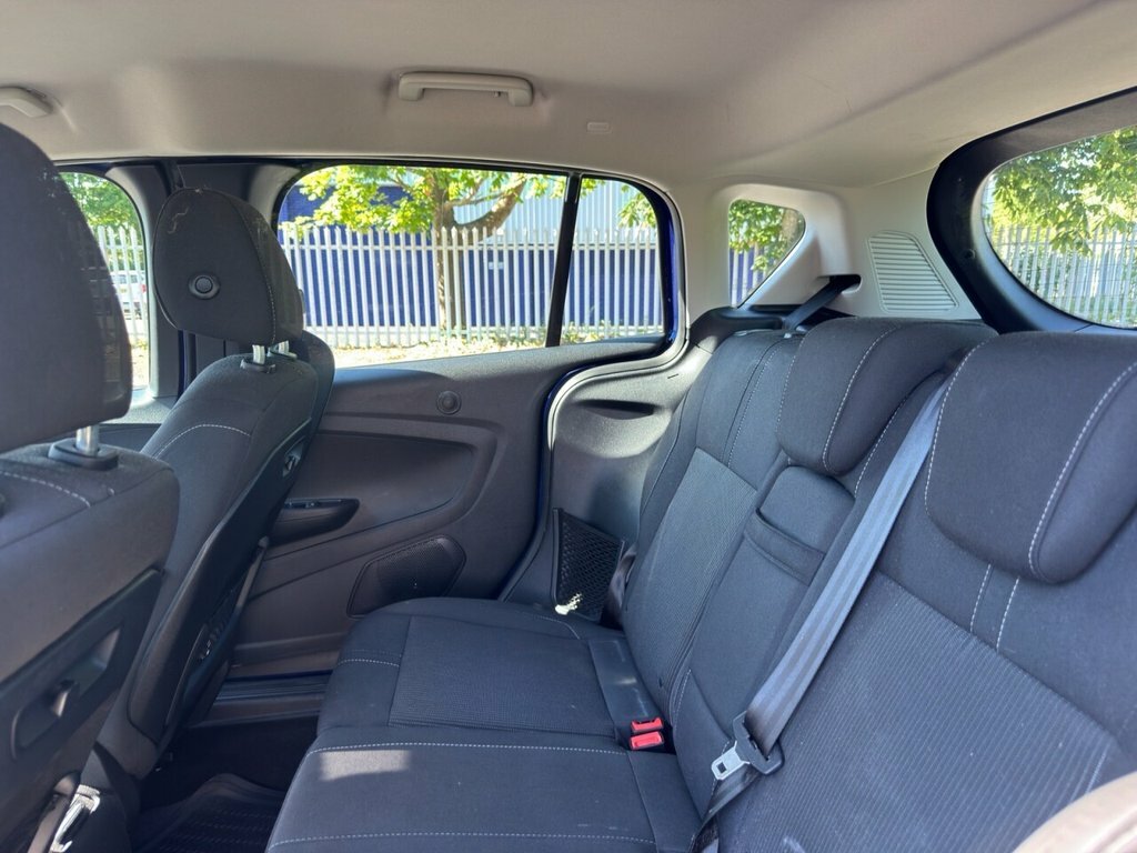 Ford B-Max B-max Titanium Navigator Black #14