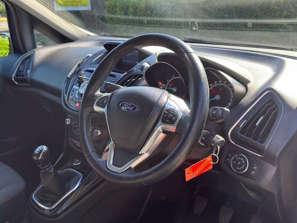 Ford B-Max B-max Titanium Navigator Black #10