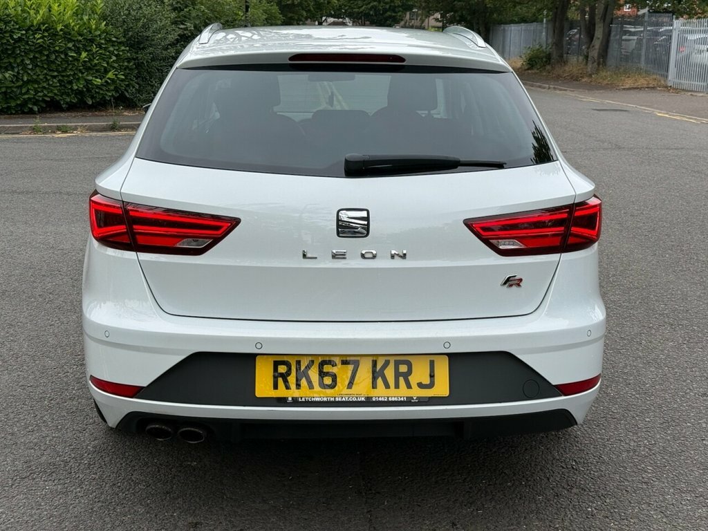 Seat Leon 1.4L Fr Technology White #6