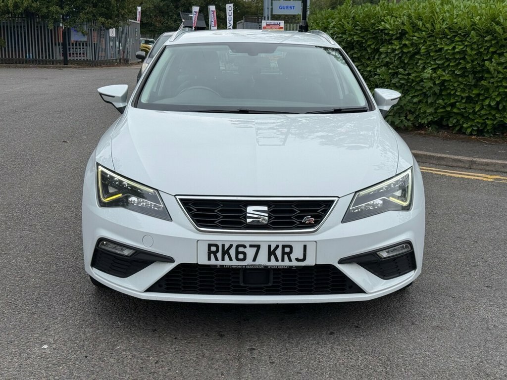 Seat Leon 1.4L Fr Technology White #2