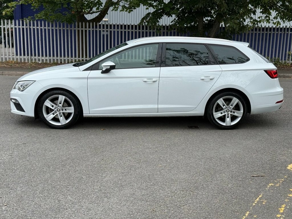 Seat Leon 1.4L Fr Technology White #4