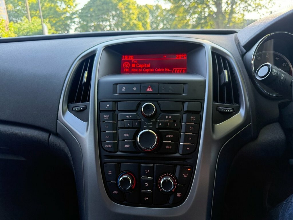 Vauxhall Astra Se Red #14