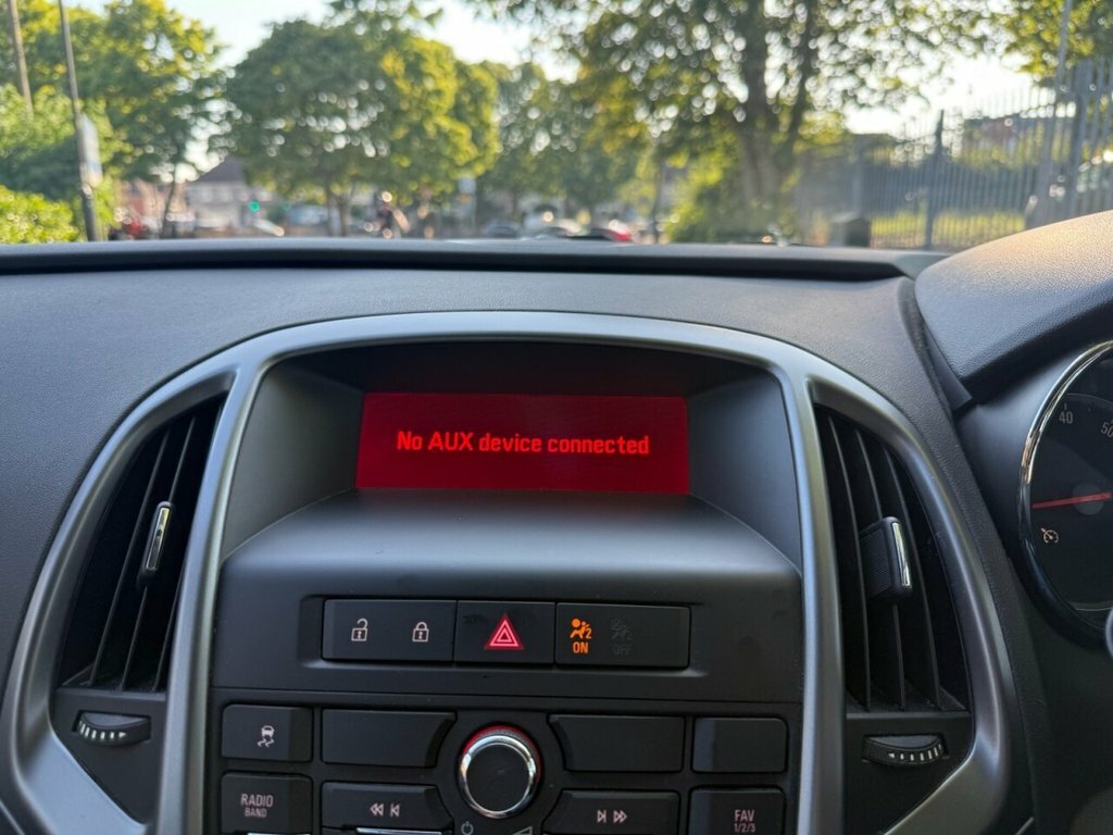 Vauxhall Astra Se Red #15