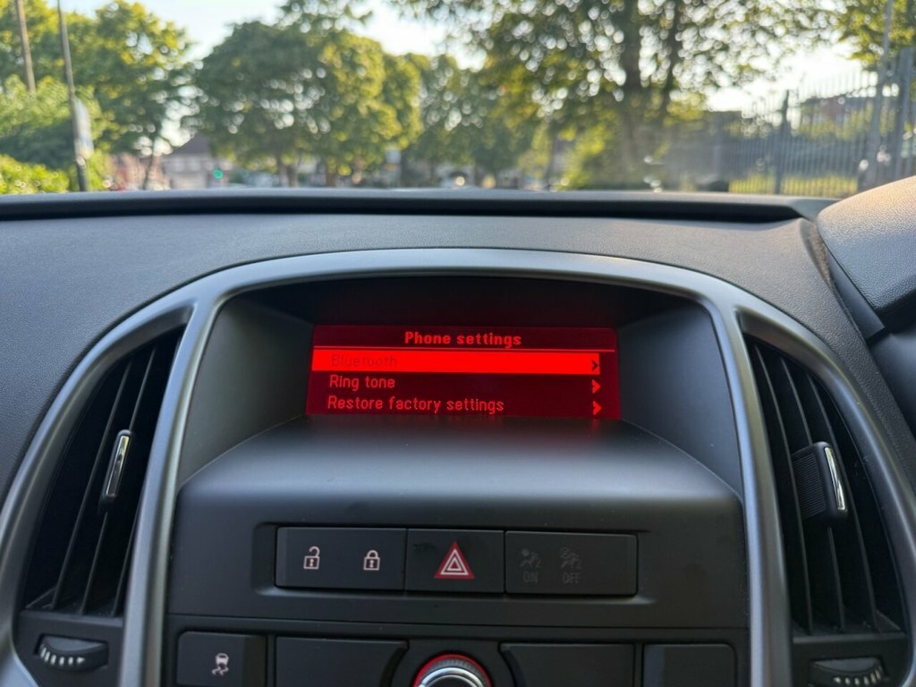 Vauxhall Astra Se Red #16