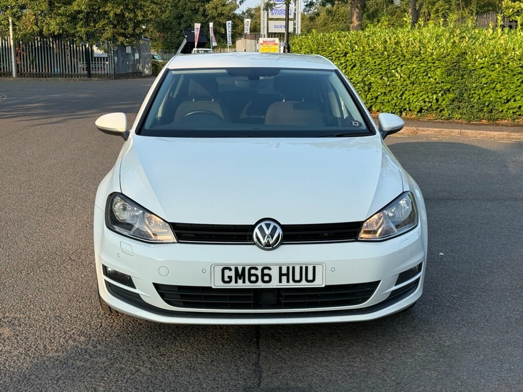 Volkswagen Golf 1.4L Match Edition GM66HUU White #2