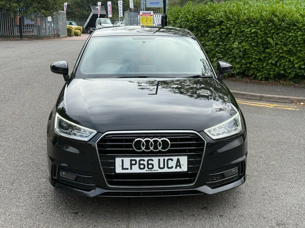 Audi A1 1.6L S Line Black #2