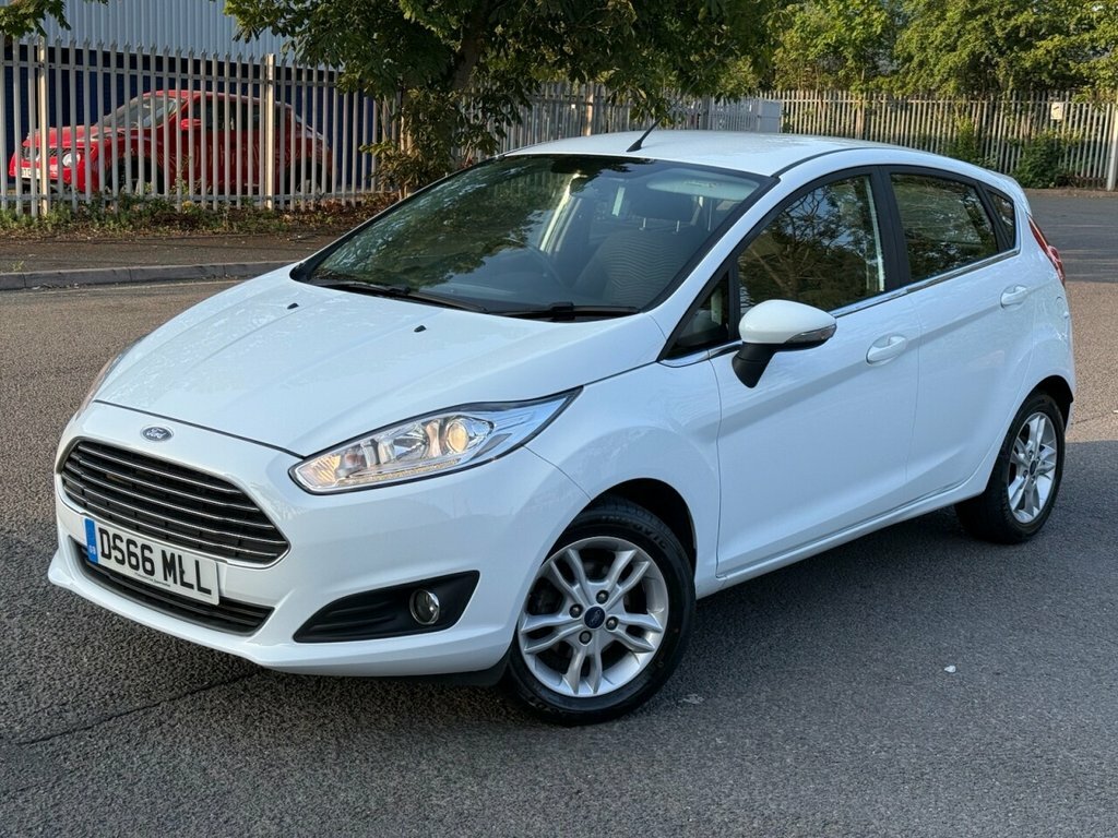 Ford Fiesta 1.3L Zetec White #3