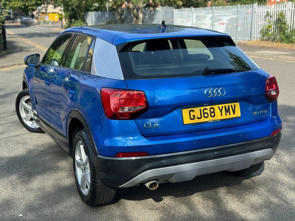Audi Q2 1L Sport Blue #5