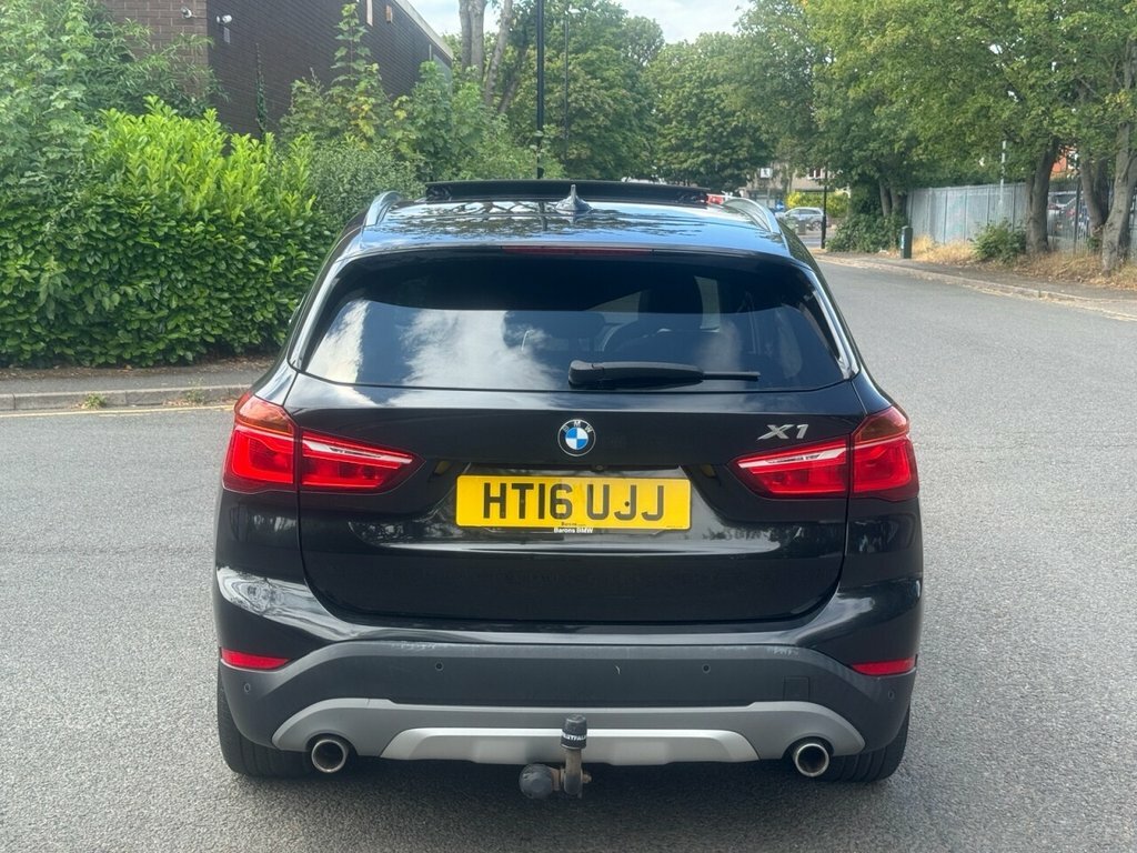 BMW X1 2L Xline Black #6
