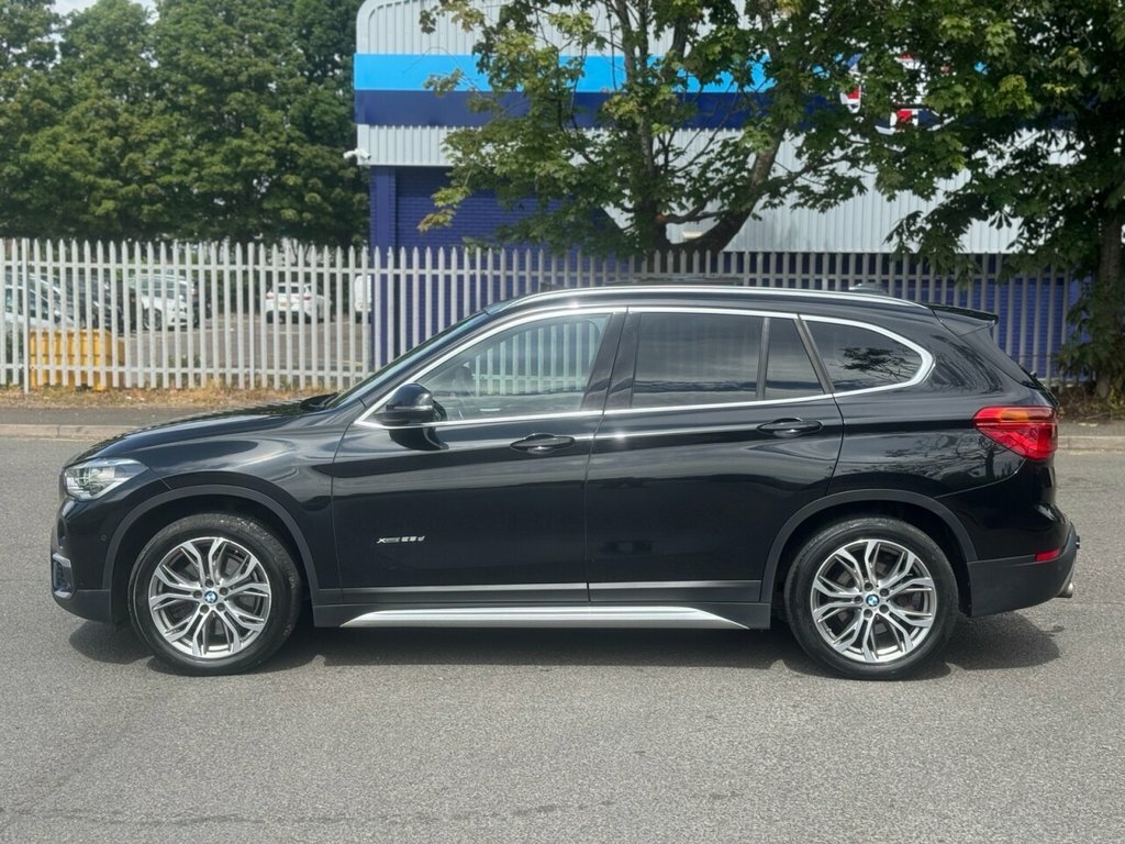 BMW X1 2L Xline Black #4