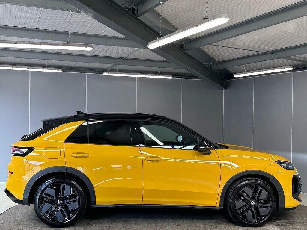 Volkswagen T-Roc 1.5 Etsi Mhev R-line Dsg Euro 6 Ss PK26KSU Yellow #4