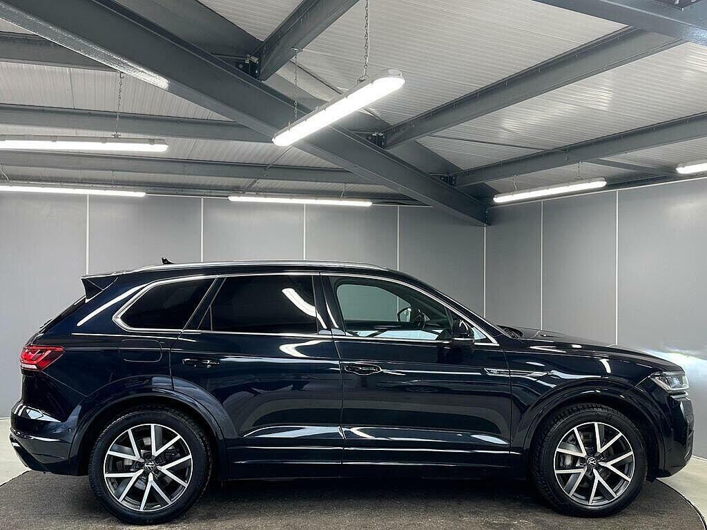 Volkswagen Touareg 3.0 Tsi V6 R-line Tech Tiptronic 4Motion Euro 6 S GF22YJS Blue #4