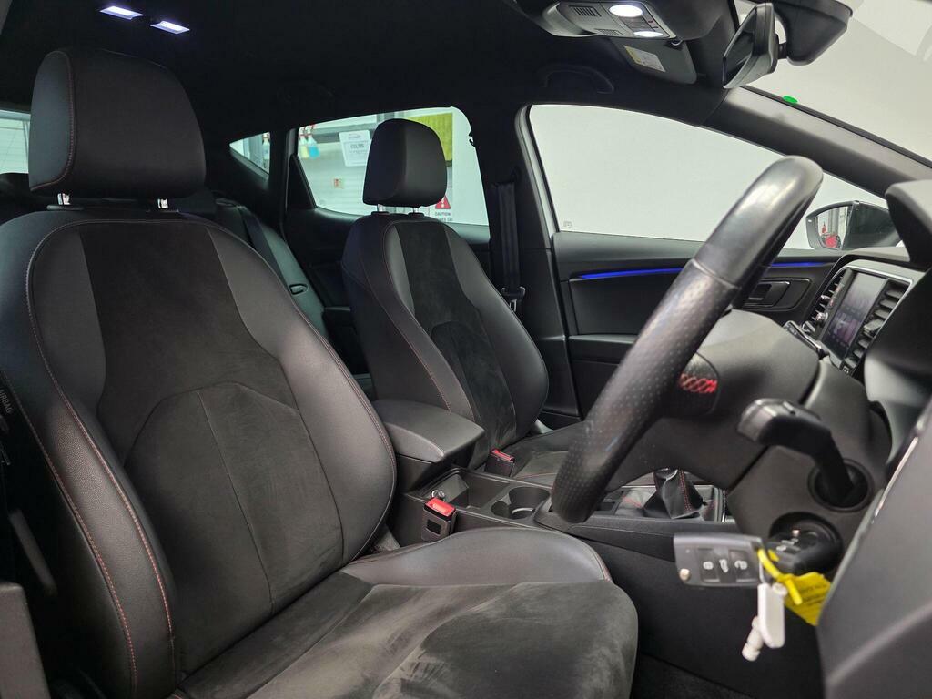 Seat Leon 1.5 Tsi Evo Fr Black Edition Euro 6 Ss YR69BTY White #2