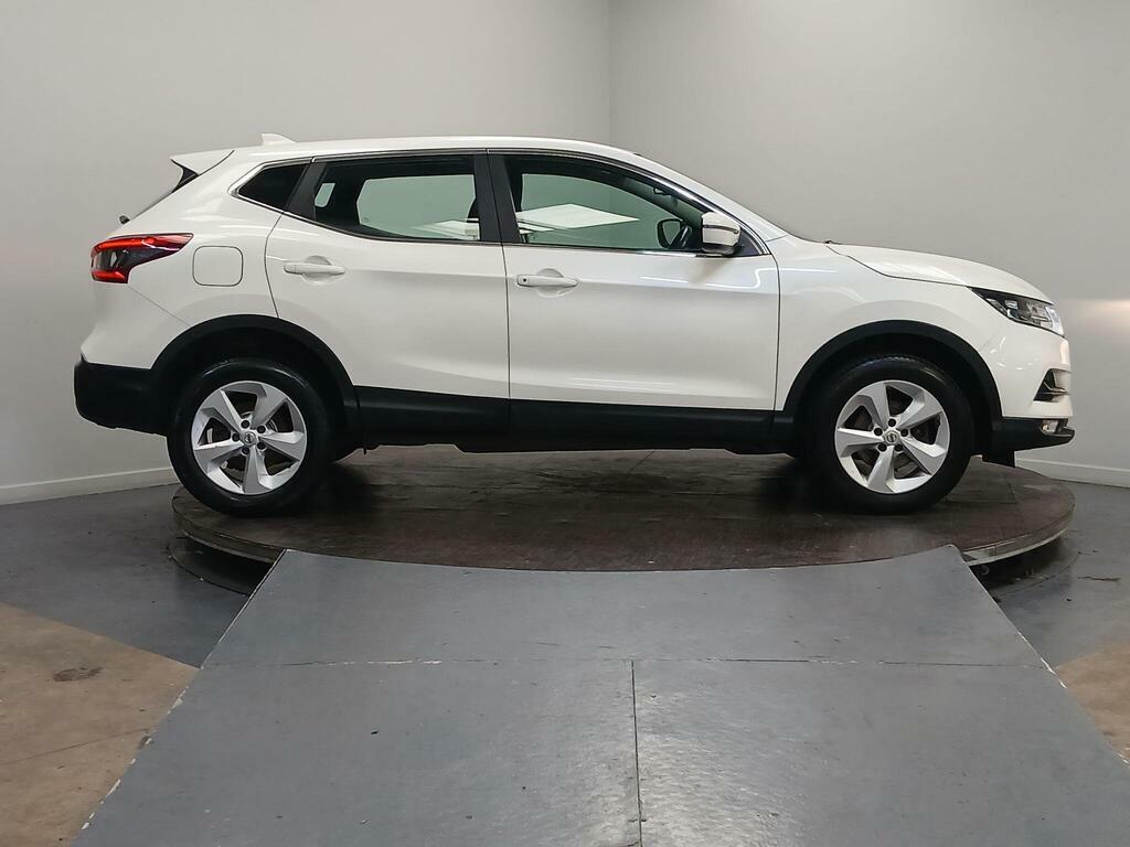 Nissan Qashqai 1.3 Dig-t Acenta Premium Euro 6 Ss DL69FXA White #5