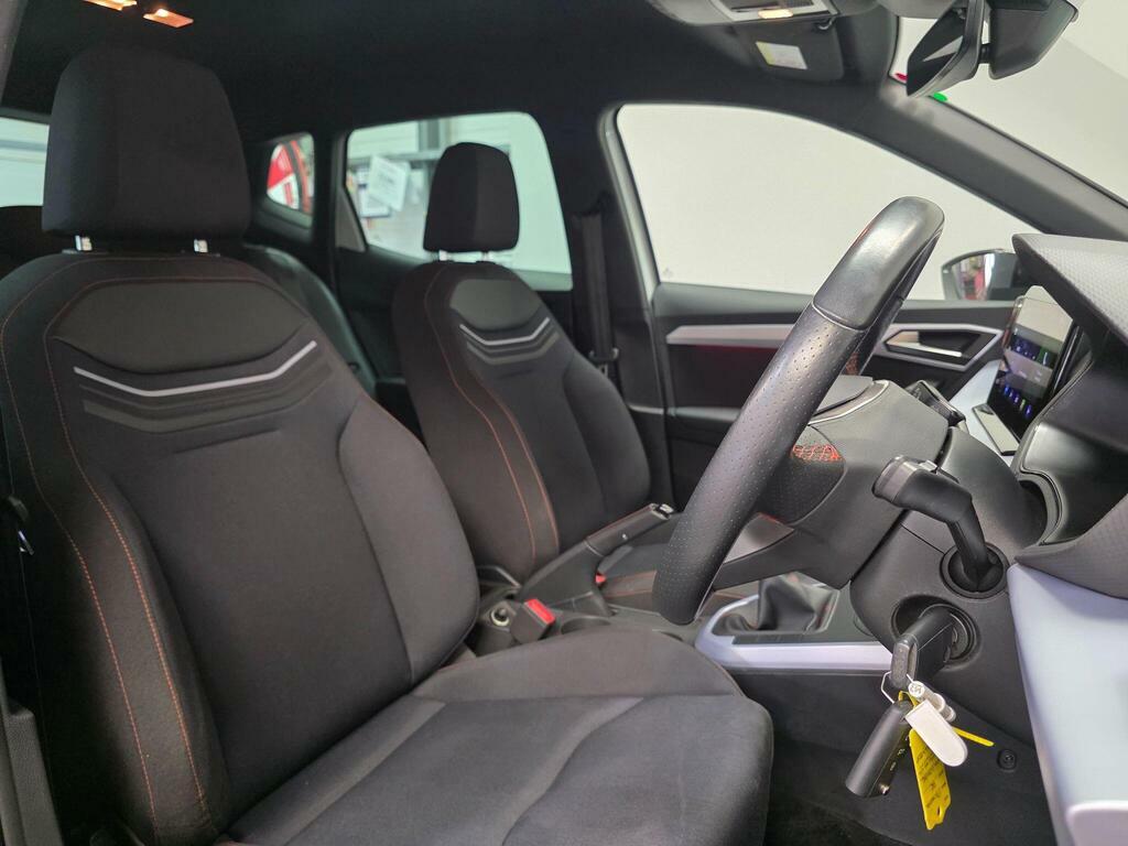 Seat Arona 1.0 Tsi Fr Euro 6 Ss PN74MZP White #2