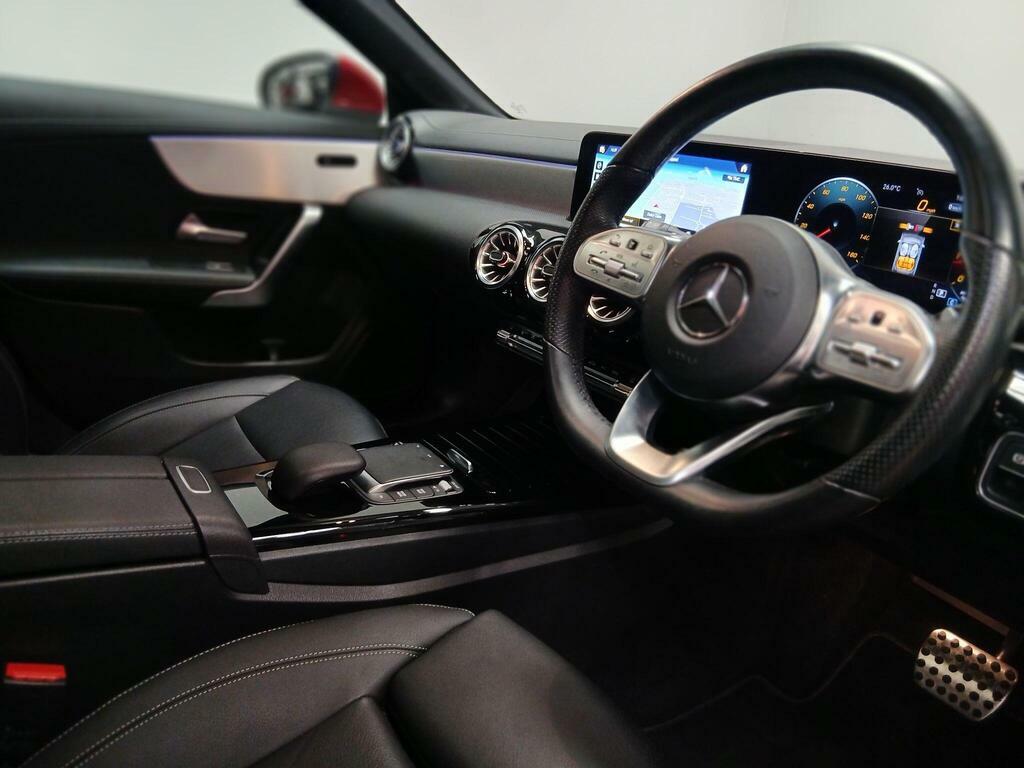 Mercedes-Benz CLA Class 1.3 Cla180 Amg Line Premium Plus 2 Shooting Brak DP22TVD Red #2